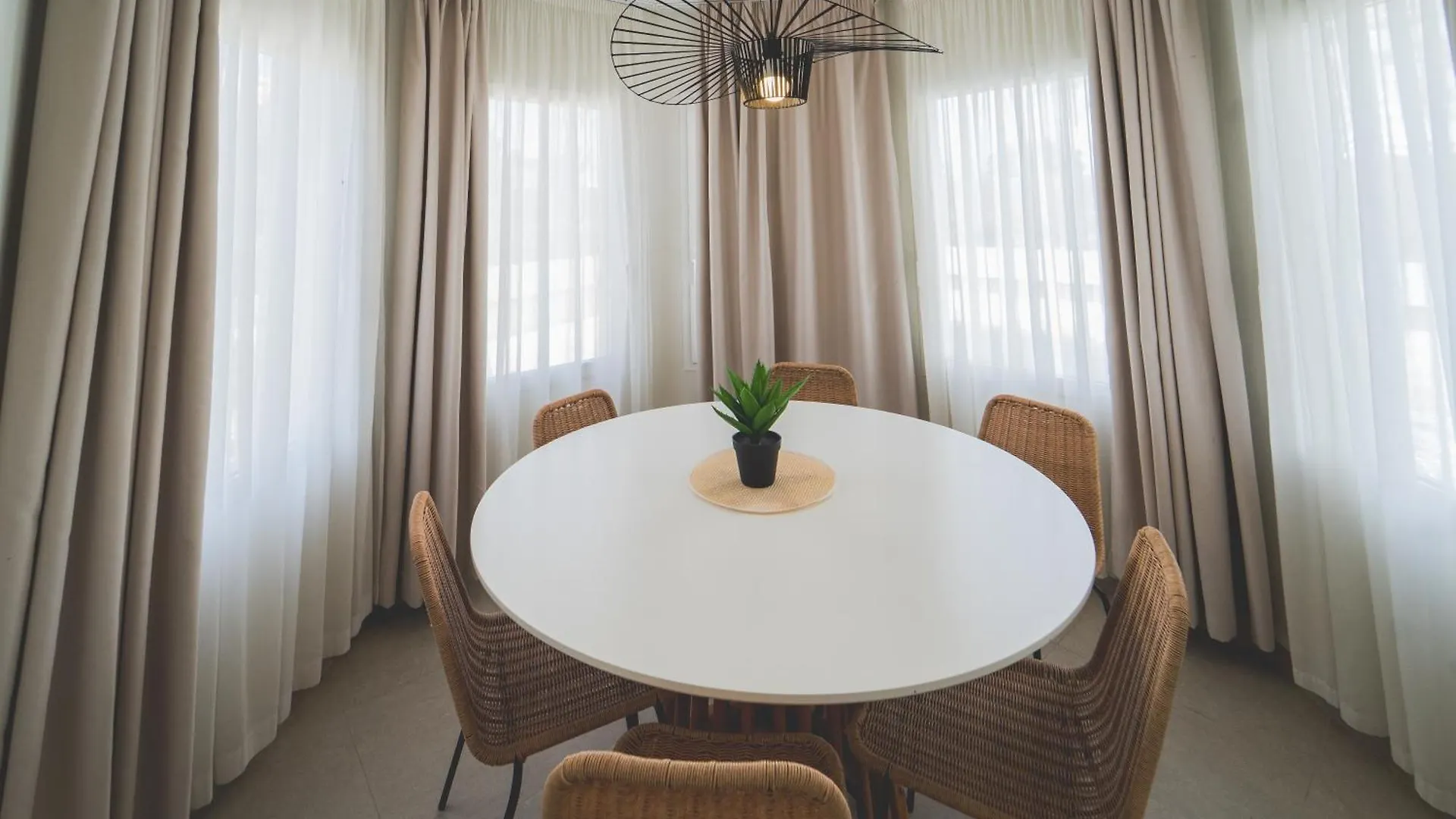 Appartement Los Olivos Beach Resort Costa Adeje  Spanje