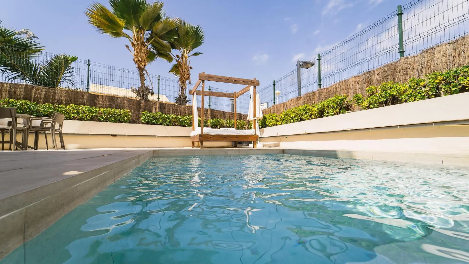 Los Olivos Beach Resort Адехе 0*,
